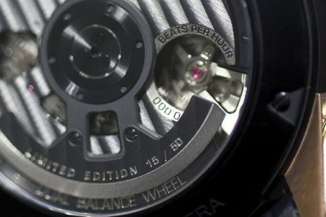 Tag Heuer CAR5A50.FC6319 Carrera Mikrograph Avant Garde Limited Edition 50 - фото 3