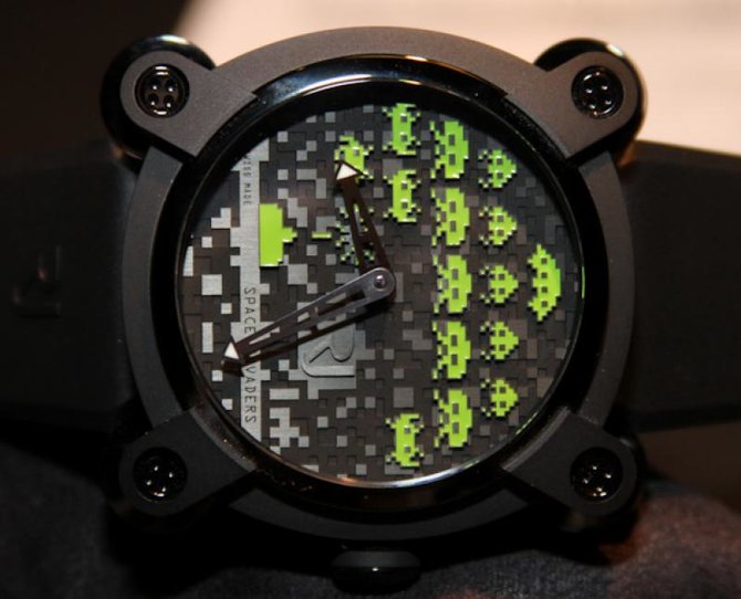 Romain Jerome RJ.M.AU.IN.006.04 Capsules Space Invaders - фото 3