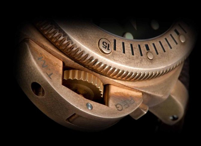 Officine Panerai PAM00382 Special Editions Luminor Submersible 1950 3 Days Bronzo Limited Edition 1000 - фото 9