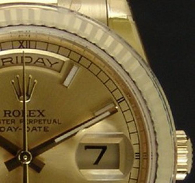 Rolex 118238 champagne Day-Date Yellow Gold - фото 2