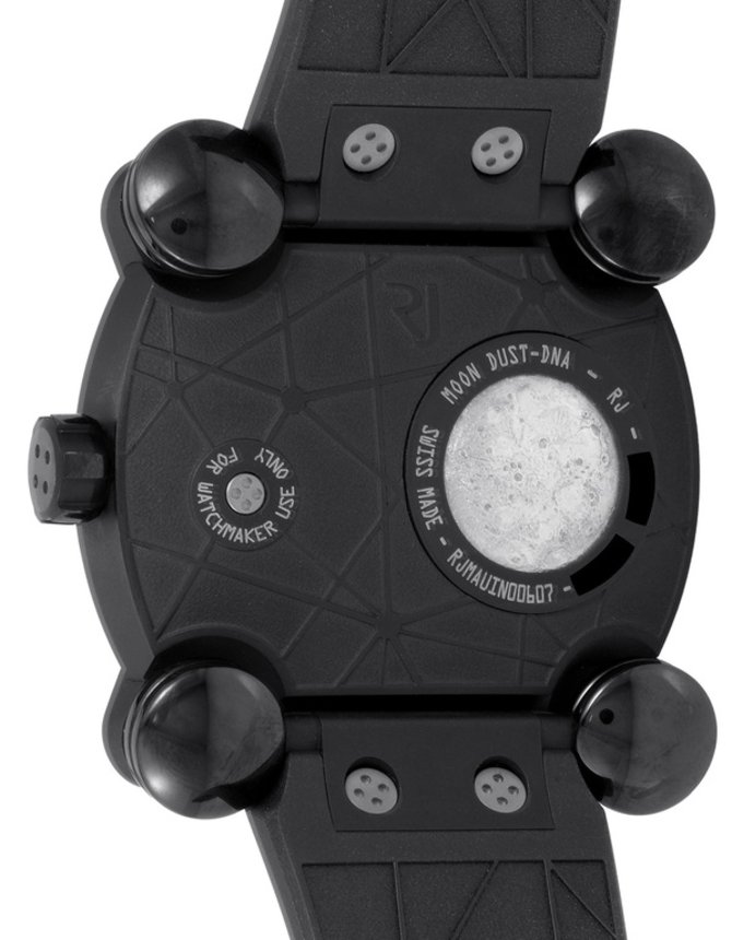 Romain Jerome RJ.M.AU.IN.006.11 Capsules Space Invaders Reloaded - фото 2