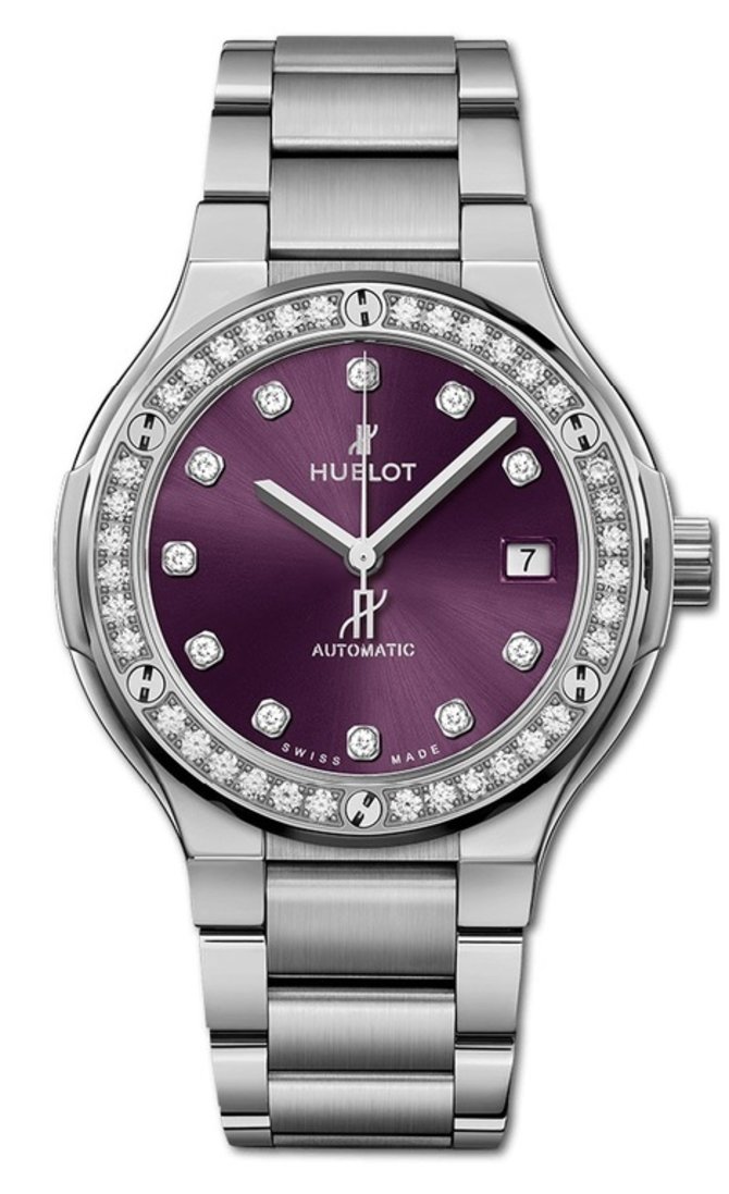 Hublot 585.NX.897V.NX.1204 Classic Fusion 33 mm Titanium Purple Diamonds Bracelet
