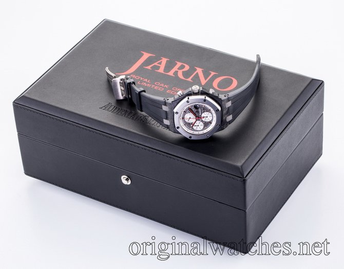 Audemars Piguet 26202AU.OO.D002CA.01 Royal Oak Offshore Jarno Trulli Limited Edition 500 - фото 7