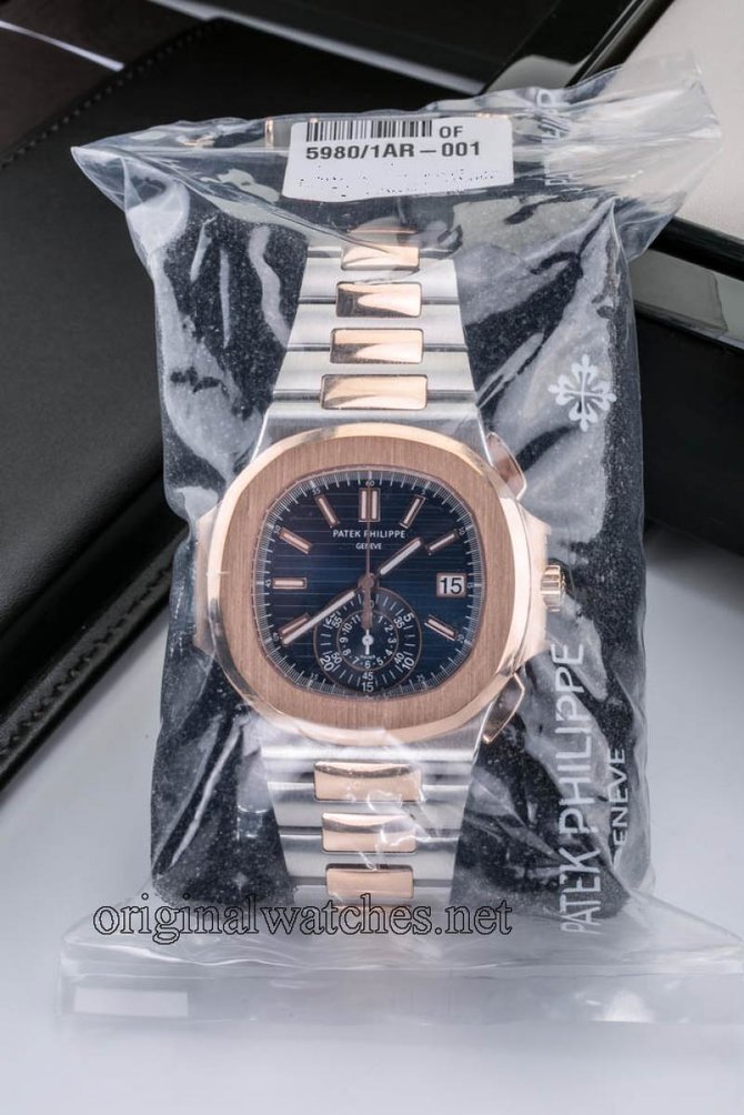 Patek Philippe 5980/1AR-001 Nautilus Stainless Steel and Rose Gold - фото 7