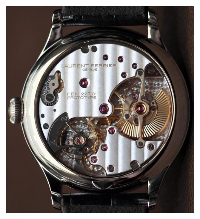 Laurent Ferrier LCF004R-black Galet Micro-Rotor RED GOLD CASE - фото 5