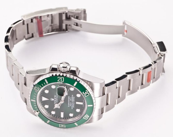 Rolex 116610LV Submariner Date 40mm Steel  - фото 18