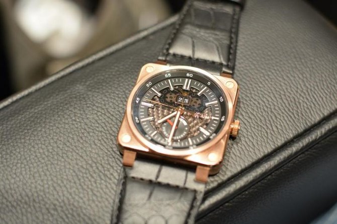 Bell & Ross BR 03-90 Steel & Rose Gold Aviation 42 mm - фото 3