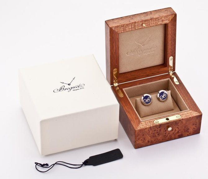 Breguet 9903.BB.LS Accessories White Gold and Lapis Lazuli - фото 3