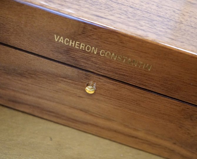 Vacheron Constantin 85250/000G-9141 Traditionnelle Jubile 1755 - фото 7