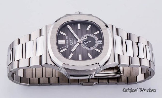Patek Philippe 5726/1A-001 Nautilus Stainless Steel - фото 11