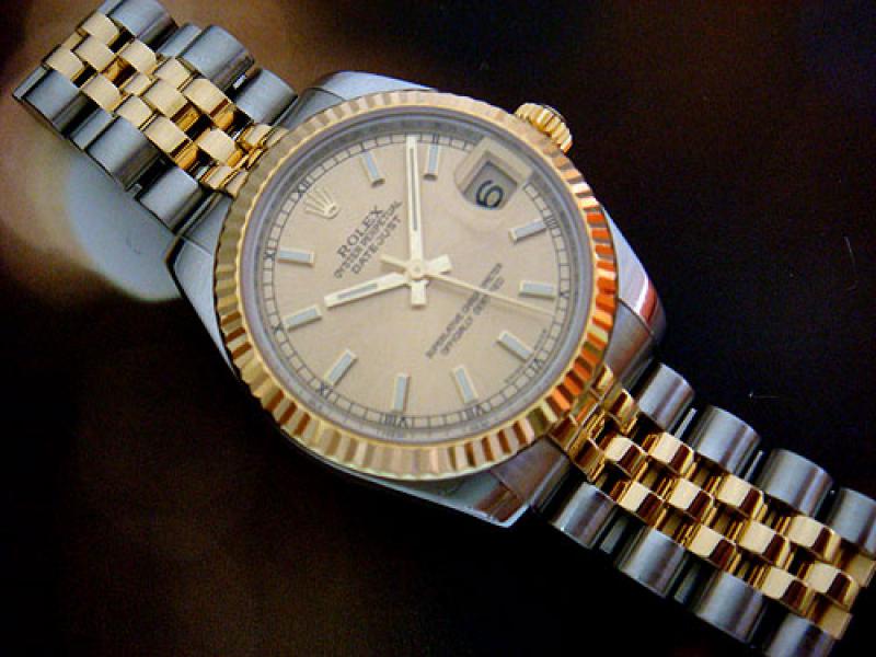 17-82-73-Champagne Rolex 31mm Steel and Yellow Gold Datejust